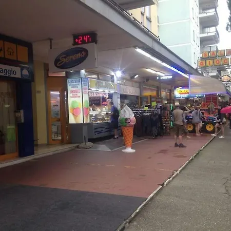 Comodo A Pochi Metri Dal Mare アパート *